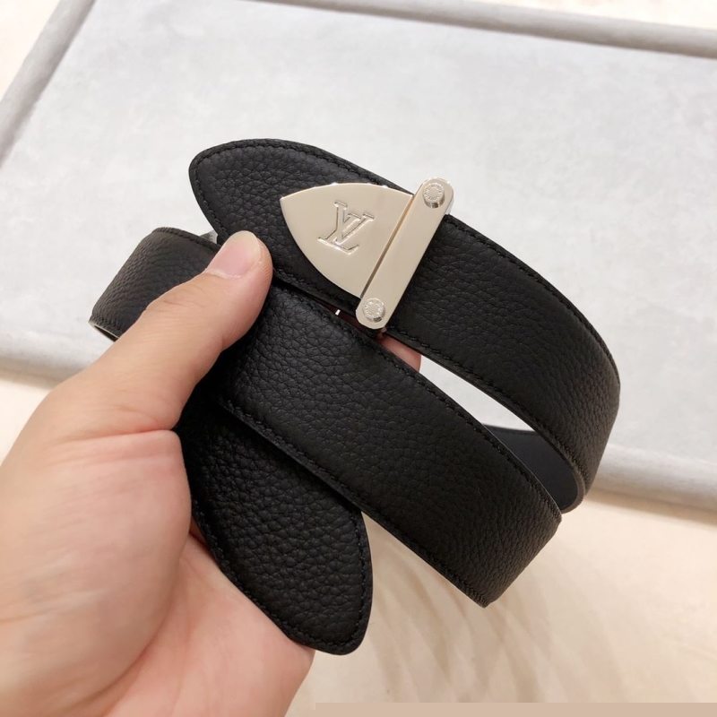 l**is V*t*n belts